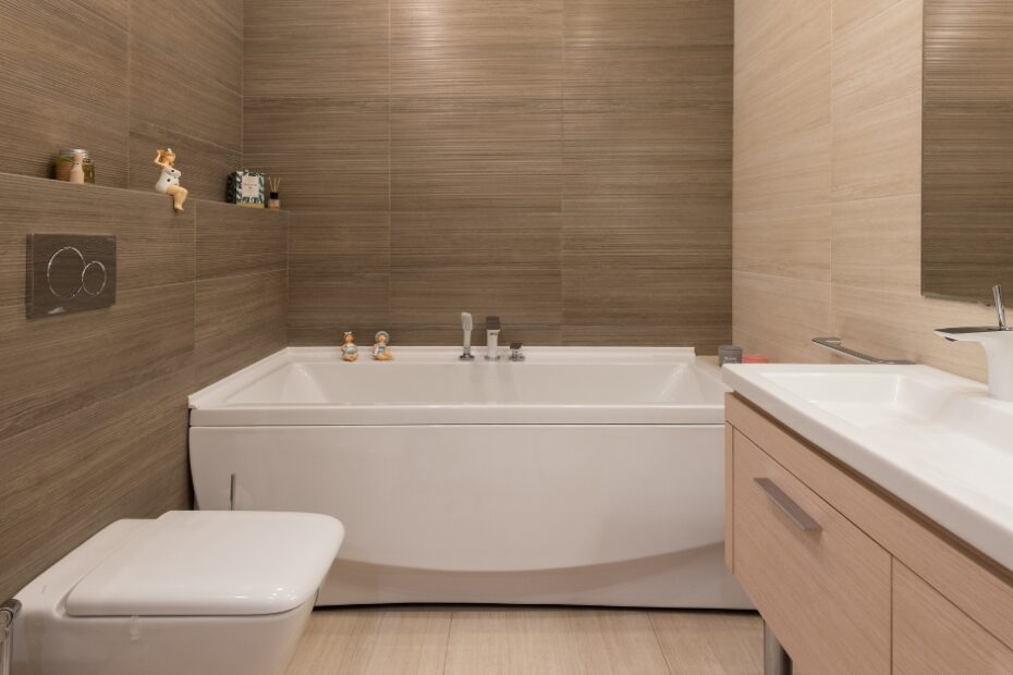 Banheiro de Quarto de Casal