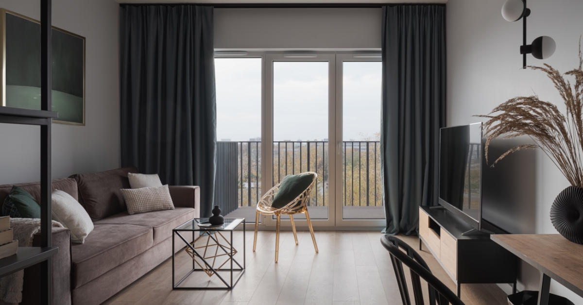 Dicas para decorar sala pequena e simples com estilo, otimizando espaço, conforto e funcionalidade sem perder elegância.