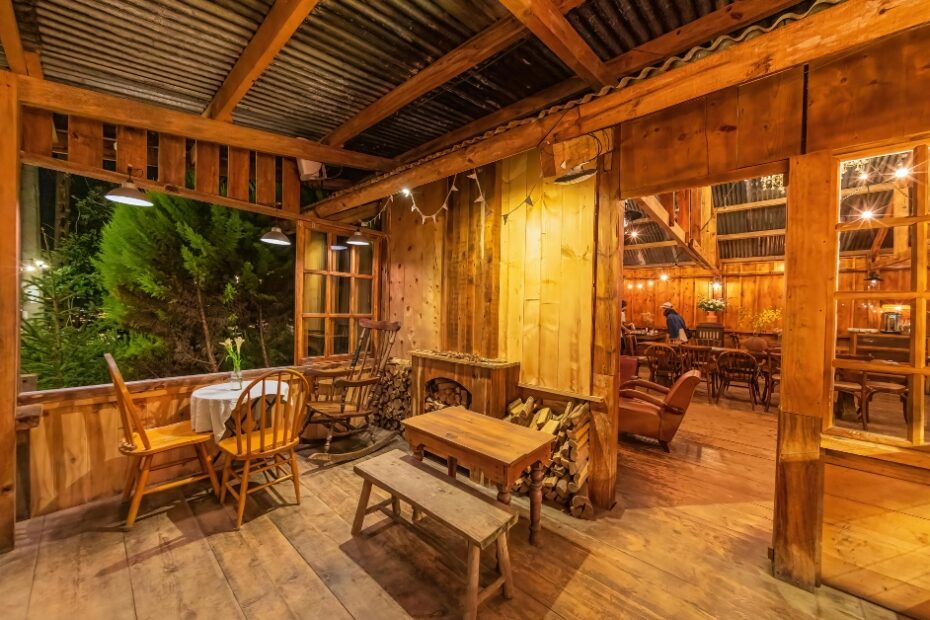 Dicas para incorporar móveis rústicos de madeira em sua casa, trazendo elegância, funcionalidade e um toque natural a qualquer ambiente.