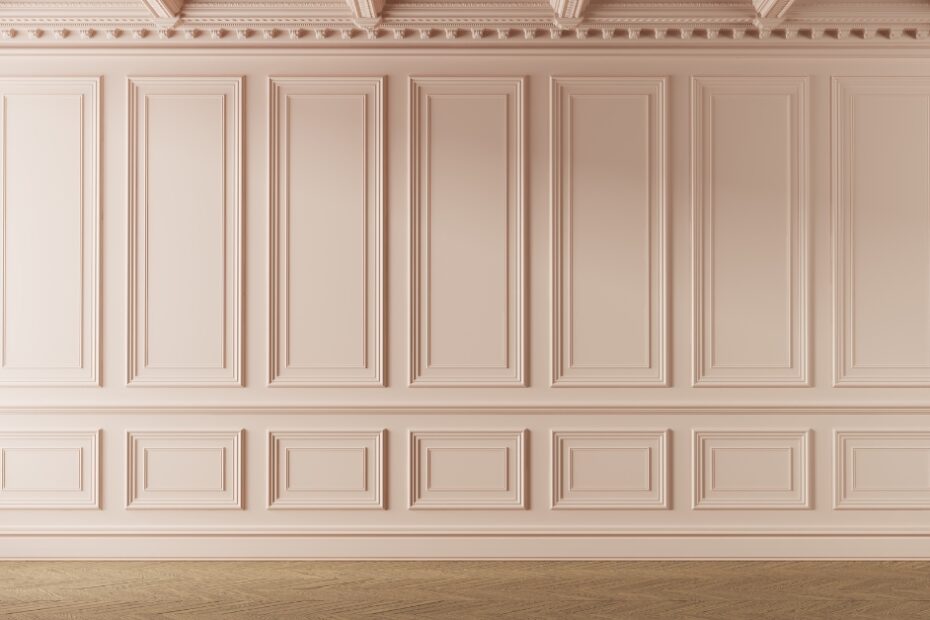 Descubra a elegância da parede com boiserie: técnica clássica que transforma sua decoração com sofisticação e estilo atemporal.