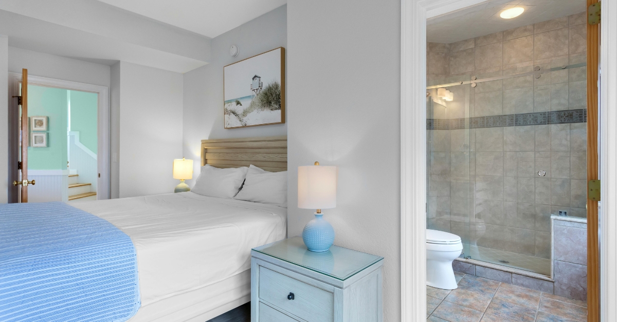 Transforme seu banheiro suíte em um refúgio de luxo com dicas de design, materiais sofisticados e soluções para espaços pequenos e simples.