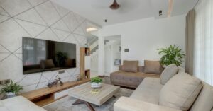 Transforme seu espaço com cores neutras que ampliam o ambiente e criam uma decoração sofisticada e funcional. Dicas e tendências para 2025.