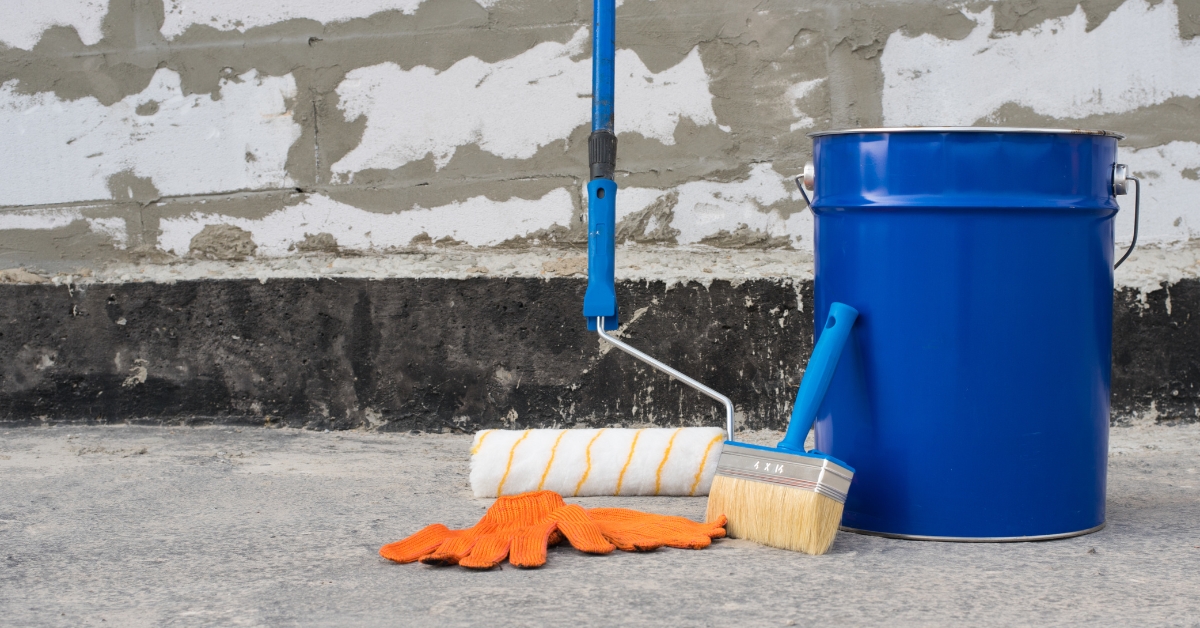 Aprenda como impermeabilizar parede com 5 passos simples para proteger seu lar contra infiltrações e umidade.